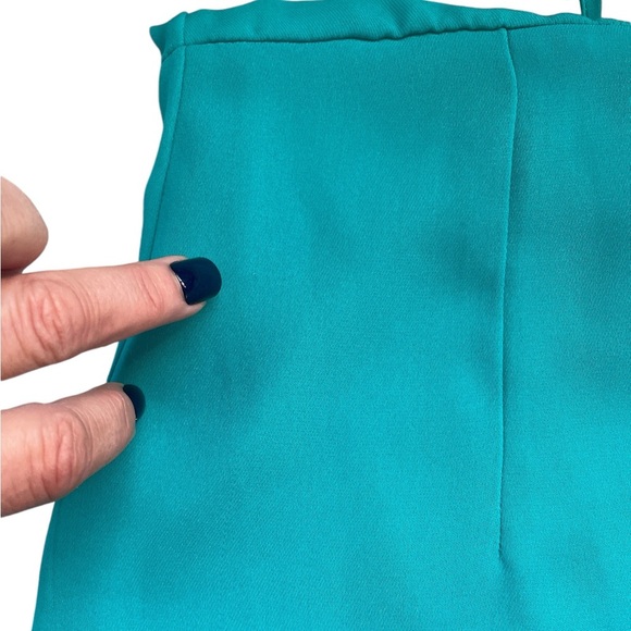 Bebe Teal Sleeveless V-Neck Flutter Trim Open Back Cocktail Dress, Size 12 - Picture 8 of 8